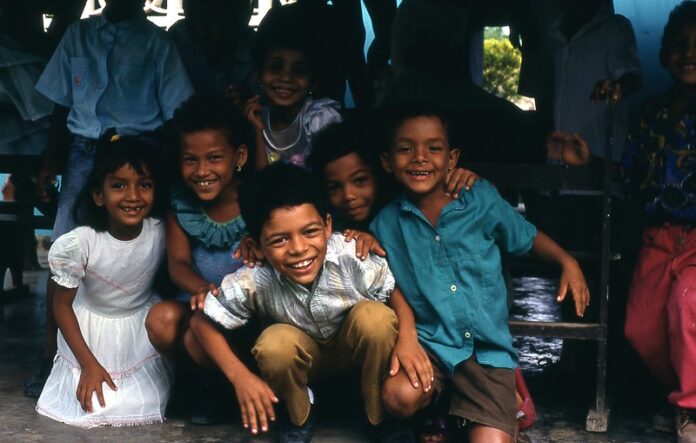 La niñología, una profesión para el acompañamiento a los niños en su proceso de vida