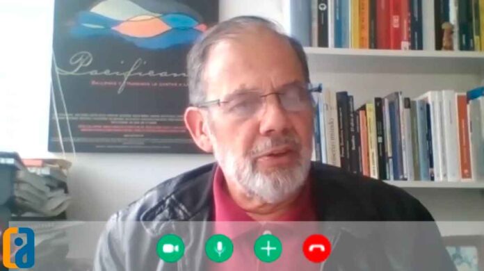 Charlamos con Alejandro Acosta Ayerbe (1) Sol Gutiérrez charla con Alejandro Acosta